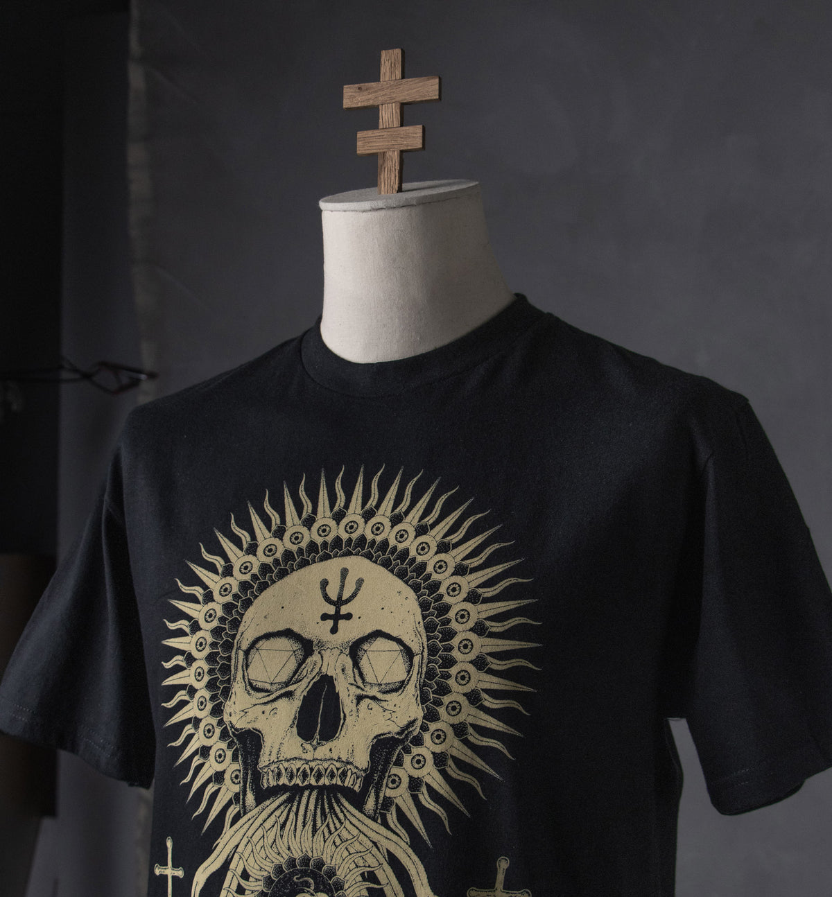 The Conspirer T-shirt (BW/B)